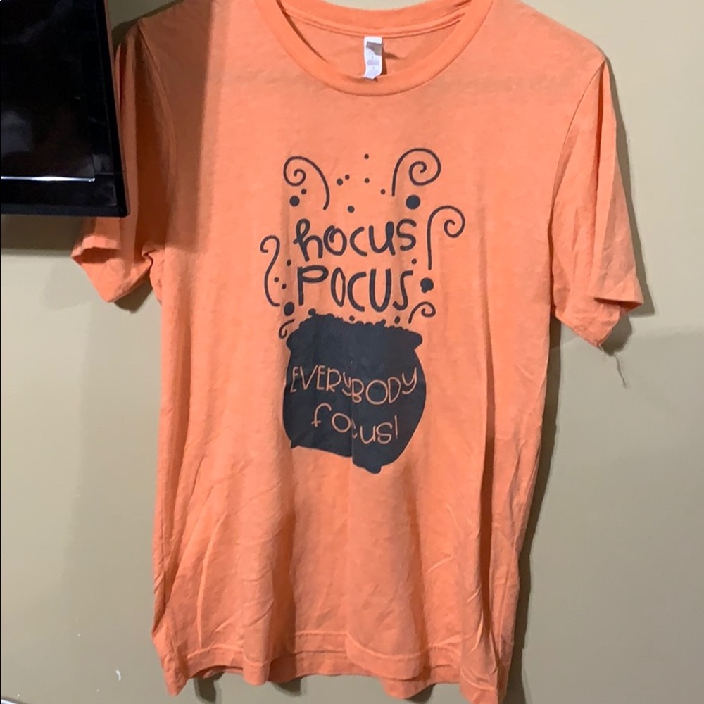 Halloween tee